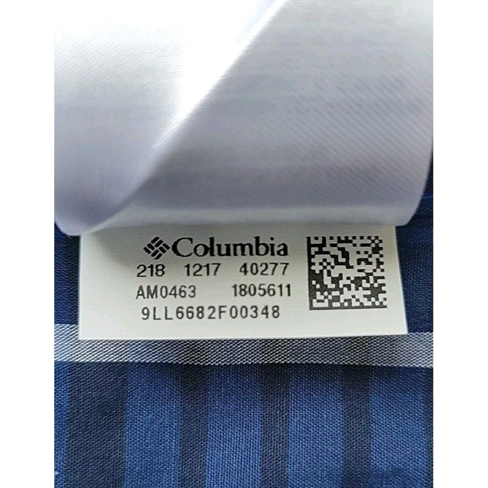 NWOT Men’s Columbia Shirt Blue/White/Black Plaid Button Long Sleeve Size Medium - Picture 8 of 10